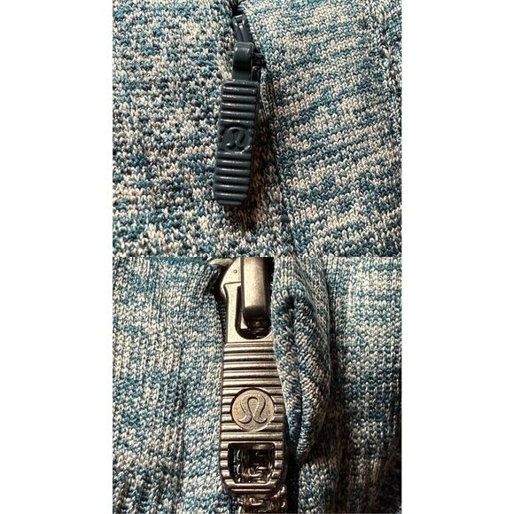 Lululemon Engineered Warmth Half Zip Submarine/White Size 2 - Picture 10 of 11